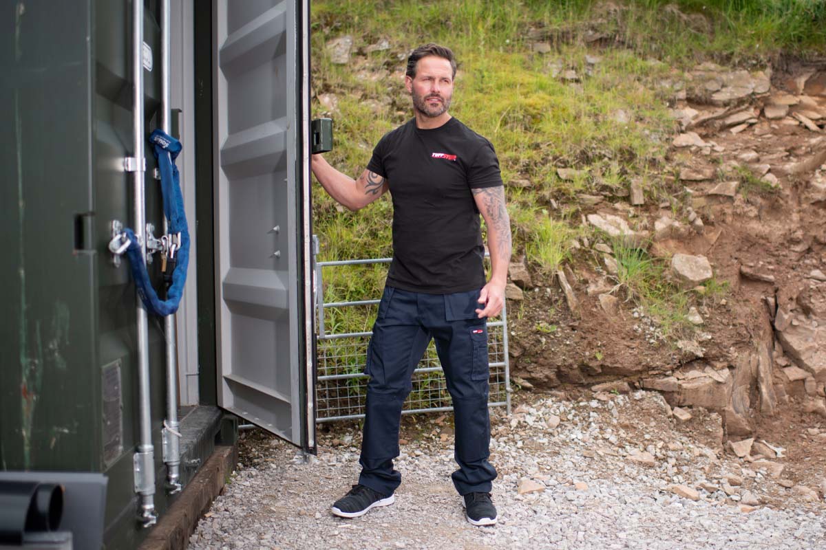 4 Essential Summer Workwear Items from TuffStuff